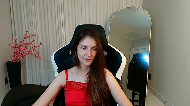 Snapshot of upssnowy chatting on 16, 10, 2025 upssnowy online show from 16, 10, 2025