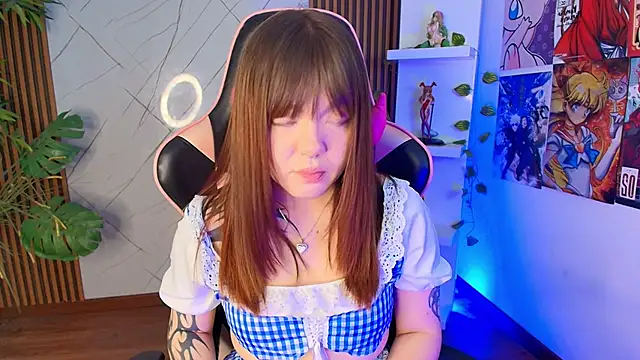 Snapshot of Fluffy_Bubble21 chatting on 26, 9, 2025 Fluffy Bubble21 online show from 26, 9, 2025