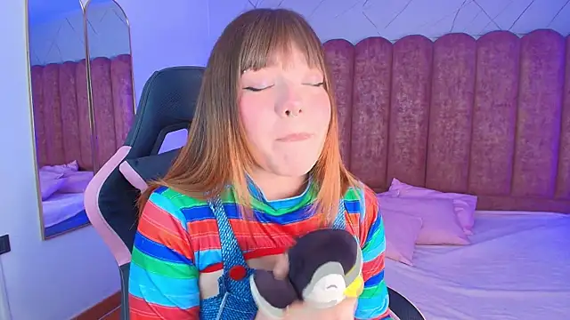 Fluffy Bubble21 online show from 17, 4, 2026