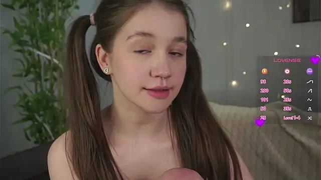 AmiLewis online show from 29, 1, 2025