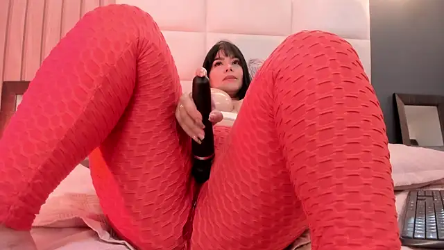 Snapshot of Miah_gomez_ chatting on 7, 1, 2025 Miah gomez online show from 7, 1, 2025