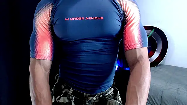 Snapshot of Antonywebb94 chatting on 6, 1, 2026 Antonywebb94 online show from 6, 1, 2026