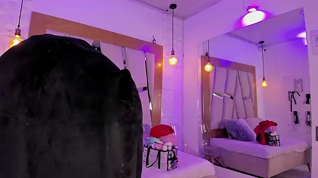 Snapshot of ary_cooper_ chatting on 1, 3, 2025 ary cooper online show from 1, 3, 2025