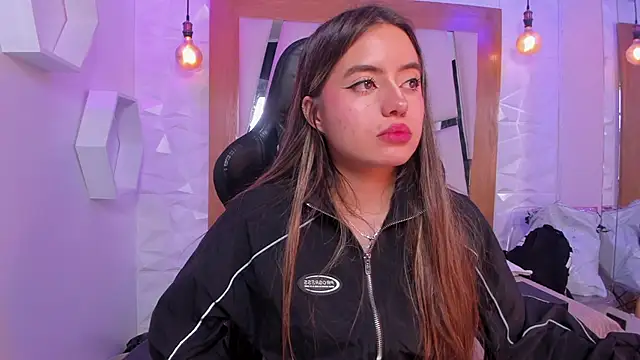 Snapshot of ary_cooper_ chatting on 27, 10, 2025 ary cooper online show from 27, 10, 2025