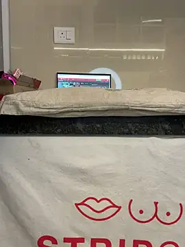 Snapshot of Miss__Malaika chatting on 17, 3, 2025 Miss Malaika online show from 17, 3, 2025