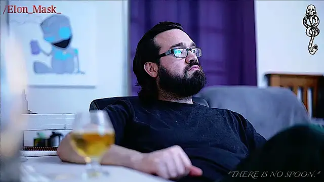 Seraph De La Luna online show from 12, 1, 2025