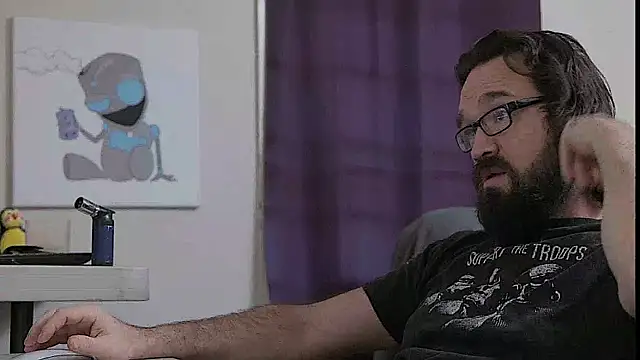 Seraph De La Luna online show from 7, 3, 2025