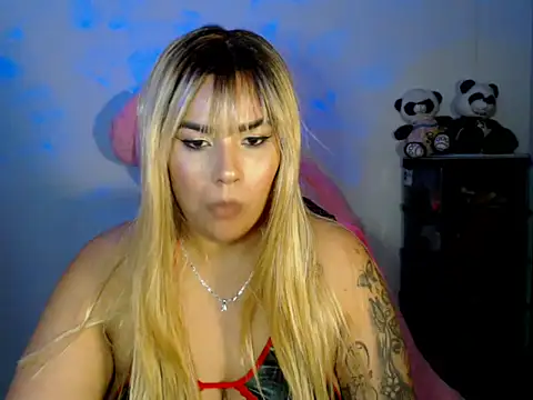 CarolinaRincon online show from 20, 11, 2025