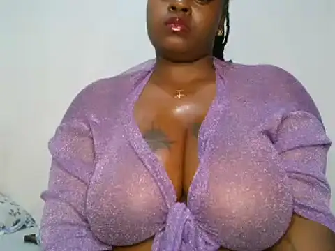 t-QueenSlyy online show from 13, 1, 2025