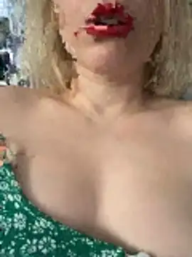 Yourdirtybitch online show from 10, 11, 2025