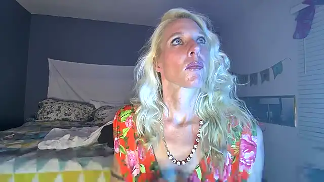 Glamazonx online show from 22, 1, 2025