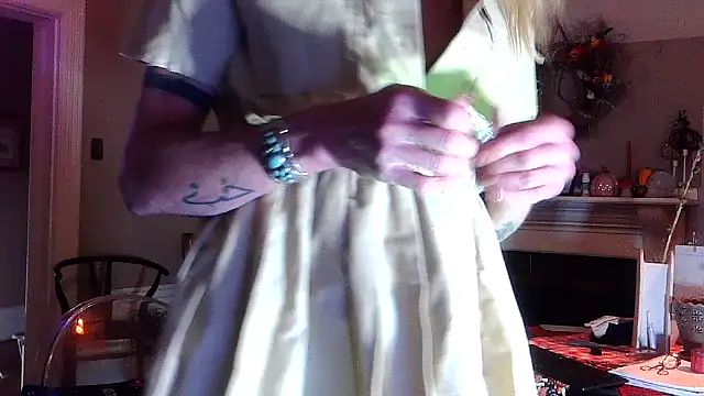 Glamazonx online show from 29, 10, 2025