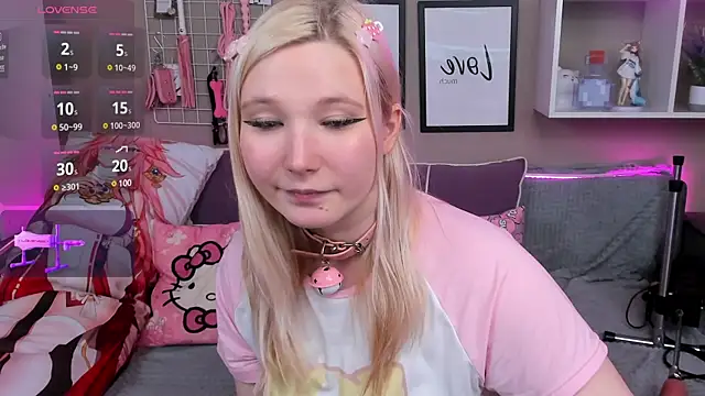 MeowkaKitty online show from 11, 2, 2025