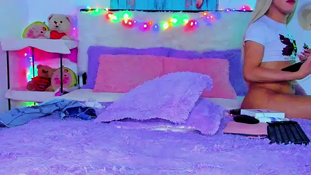 Snapshot of Candy_Candy__ chatting on 7, 12, 2024 Candy Candy online show from 7, 12, 2024