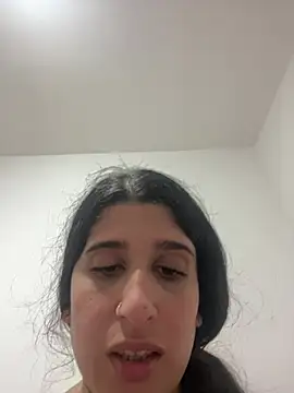 Snapshot of lylyacachonda chatting on 14, 5, 2026 lylyacachonda online show from 14, 5, 2026