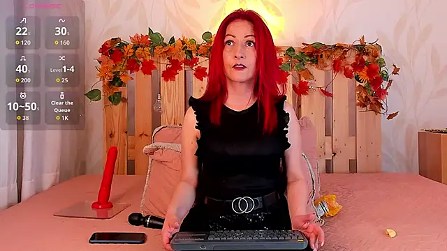 ivone adams online show from 15, 10, 2025