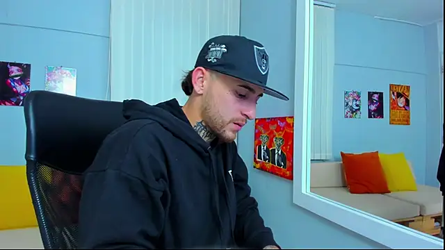 Snapshot of Drako_Lamar chatting on 6, 1, 2025 Drako Lamar online show from 6, 1, 2025