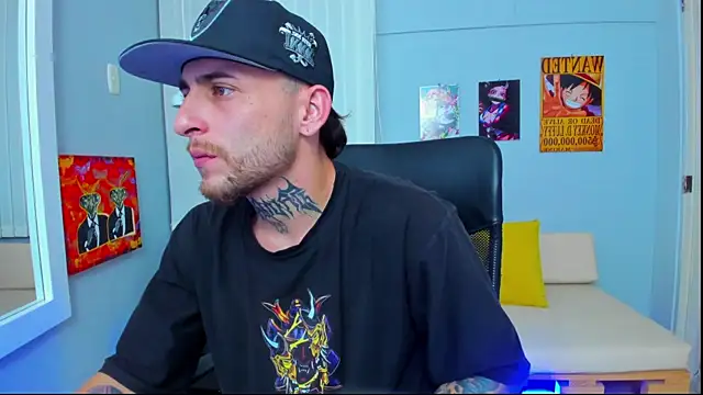 Snapshot of Drako_Lamar chatting on 6, 1, 2025 Drako Lamar online show from 6, 1, 2025