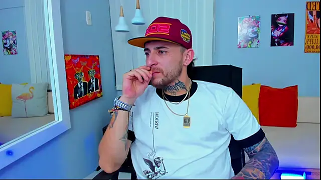 Snapshot of Drako_Lamar chatting on 14, 1, 2025 Drako Lamar online show from 14, 1, 2025