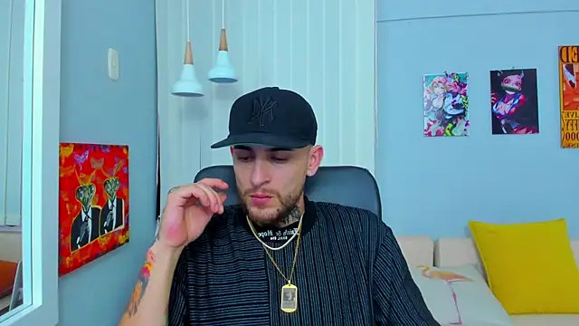 Snapshot of Drako_Lamar chatting on 20, 1, 2025 Drako Lamar online show from 20, 1, 2025