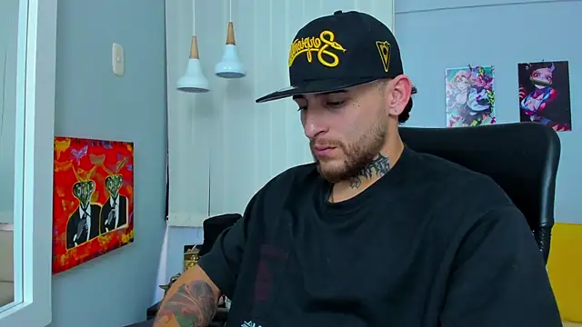 Snapshot of Drako_Lamar chatting on 23, 1, 2025 Drako Lamar online show from 23, 1, 2025