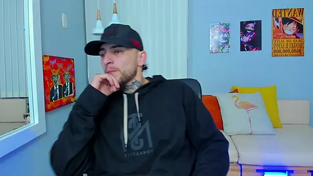 Snapshot of Drako_Lamar chatting on 14, 2, 2025 Drako Lamar online show from 14, 2, 2025