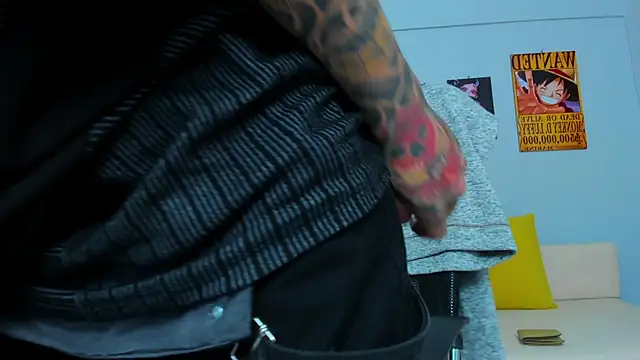 Snapshot of Drako_Lamar chatting on 18, 2, 2025 Drako Lamar online show from 18, 2, 2025