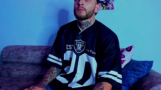 Snapshot of Drako_Lamar chatting on 7, 10, 2025 Drako Lamar online show from 7, 10, 2025