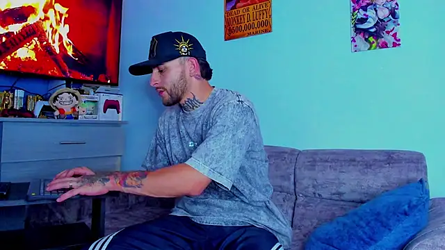 Snapshot of Drako_Lamar chatting on 10, 10, 2025 Drako Lamar online show from 10, 10, 2025