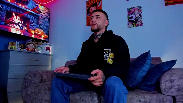 Snapshot of Drako_Lamar chatting on 23, 10, 2025 Drako Lamar online show from 23, 10, 2025