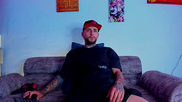 Snapshot of Drako_Lamar chatting on 28, 10, 2025 Drako Lamar online show from 28, 10, 2025