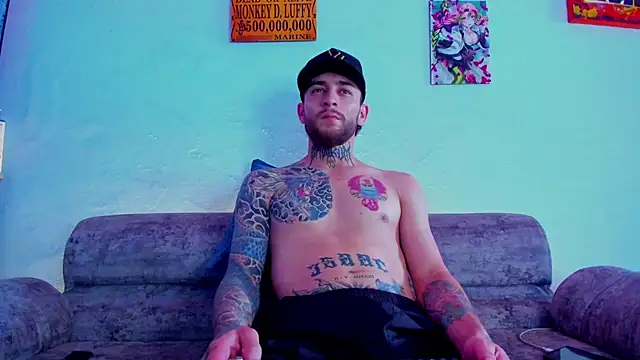 Snapshot of Drako_Lamar chatting on 18, 11, 2025 Drako Lamar online show from 18, 11, 2025