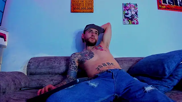 Snapshot of Drako_Lamar chatting on 22, 11, 2025 Drako Lamar online show from 22, 11, 2025