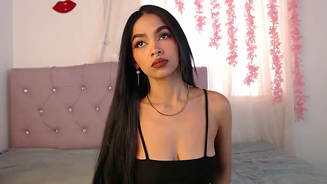 Snapshot of Alleanys_Cristal chatting on 31, 1, 2025 Alleanys Cristal online show from 31, 1, 2025