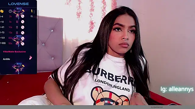 Snapshot of Alleanys_Cristal chatting on 17, 3, 2025 Alleanys Cristal online show from 17, 3, 2025