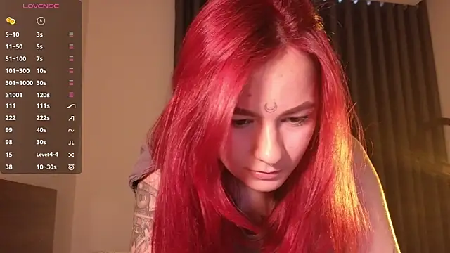 girl with snaketatto0 online show from 16, 2, 2026