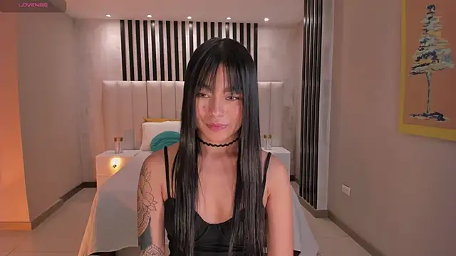 GigiLee  online show from 23, 1, 2025