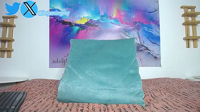 Snapshot of Benjamingrey@xh chatting on 18, 11, 2025 Benjamingreyxh online show from 18, 11, 2025