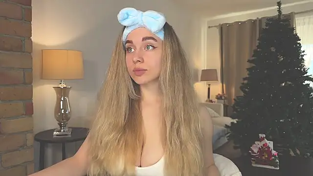 hotexclusive  online show from 13, 12, 2024