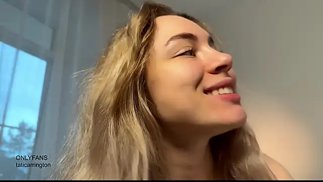 hotexclusive  online show from 21, 11, 2025