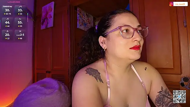 Snapshot of eva_rosse69 chatting on 17, 5, 2026 eva rosse69 online show from 17, 5, 2026