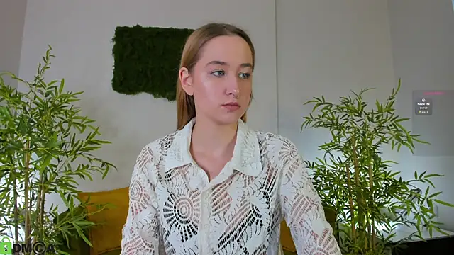 Sweett Monica online show from 3, 8, 2026