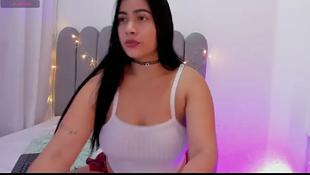 andrea osorio  online show from 19, 10, 2025