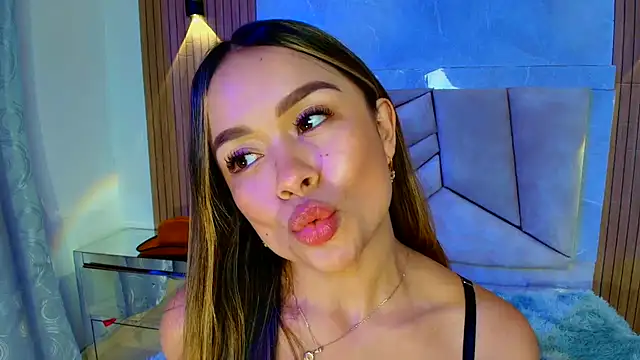 Snapshot of Natalyefoster chatting on 14, 7, 2026 Natalyefoster online show from 14, 7, 2026