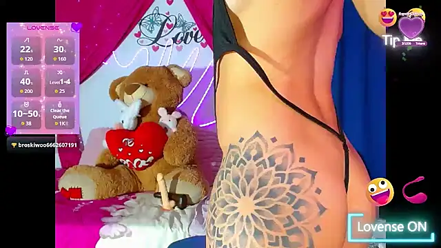 Snapshot of natashakissess chatting on 31, 5, 2026 natashakissess online show from 31, 5, 2026