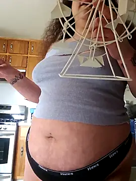 honeeyyy pot online show from 18, 3, 2026