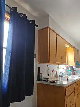 honeeyyy pot online show from 19, 4, 2026