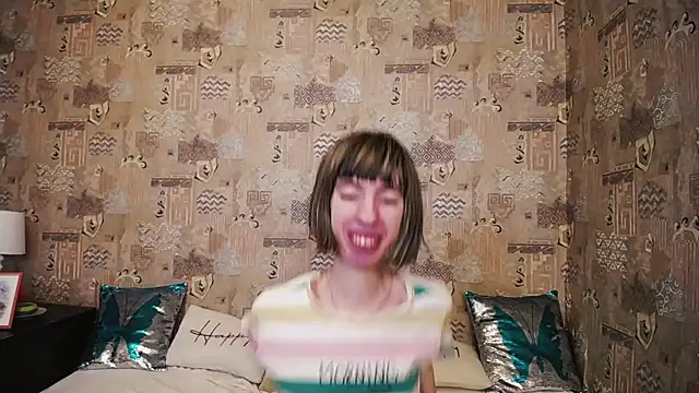 Snapshot of Unusual_G chatting on 8, 4, 2026 Unusual G online show from 8, 4, 2026