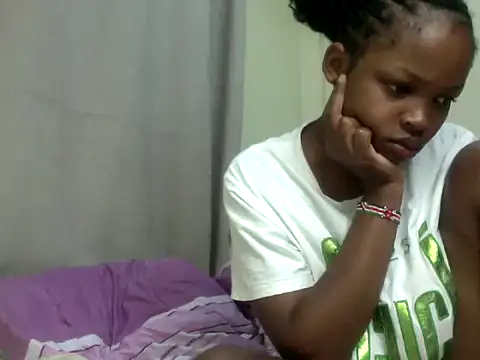 queen-sasha online show from 25, 11, 2025