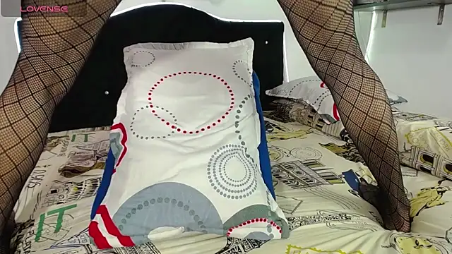 mia sweet 55 online show from 5, 12, 2024